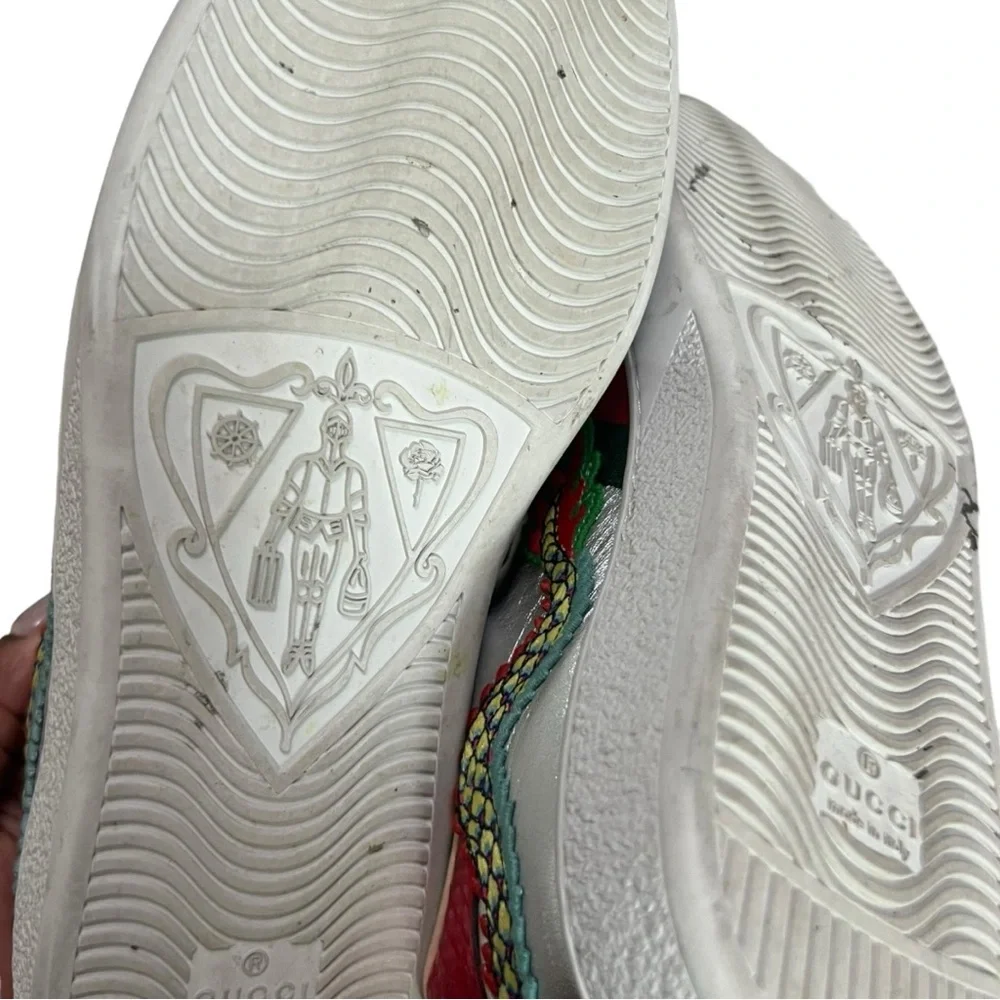 • Authenticity Guarantee
Gucci Ace Embroidered Men's Sneaker Silver Dragon shoes - Picture 7 of 16